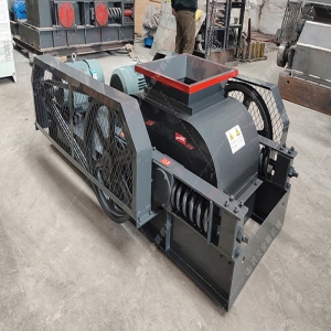 對輥制砂機在線報價/小型對輥式破碎機多少錢一臺？