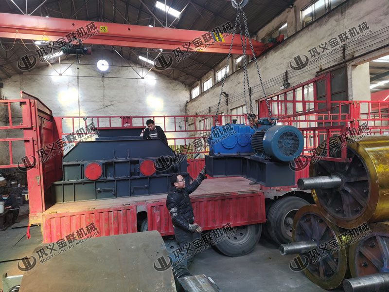 時產(chǎn)10噸石灰石制砂機(jī)多少錢一臺，有哪些型號合適？