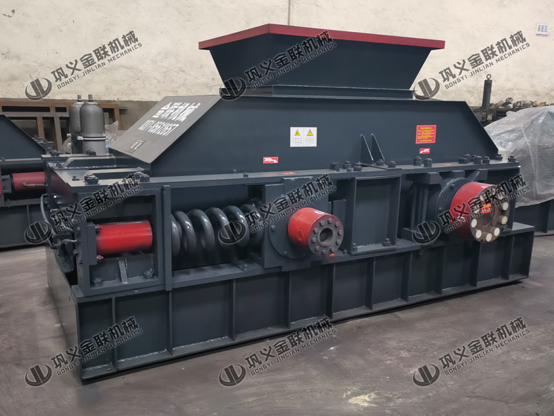  小型青石破碎機(jī)有哪些型號合適，哪個廠家價格低？