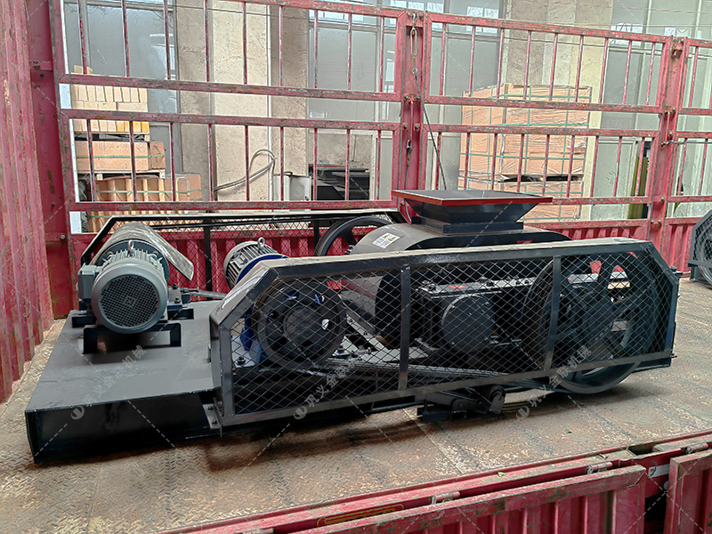 2pg400X250小型對輥破碎機發貨圖片_發往江蘇連云港_破水渣