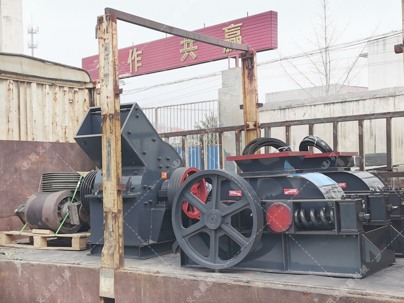 pc400x300小型錘式破碎機發貨圖片_發往山西_粉碎煤