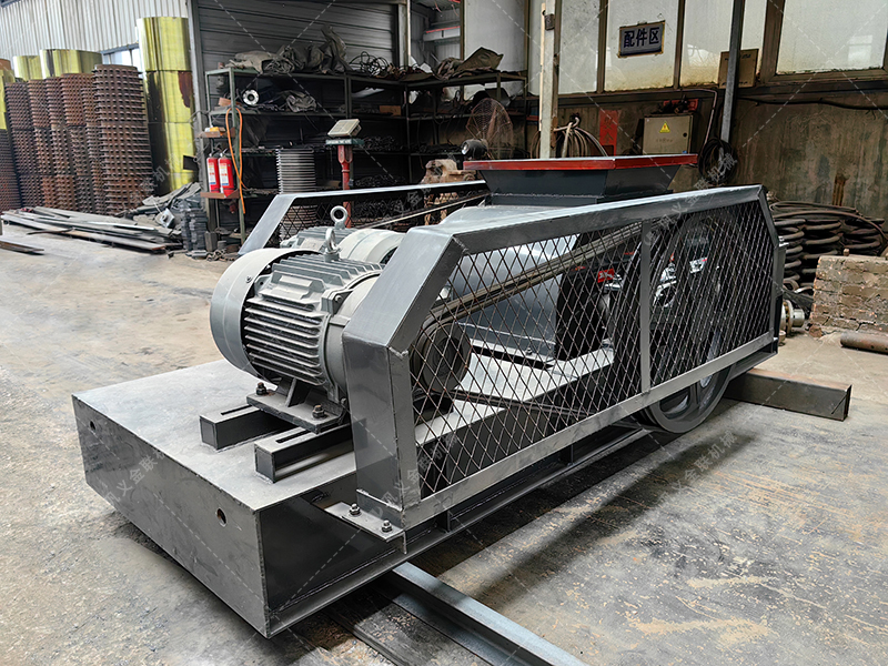 選煤廠為何鐘情雙齒輥破碎機？操作時要注意啥？