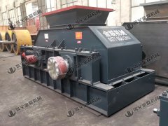 河南哪個廠家鵝卵石破碎機好，購買一臺多少錢？