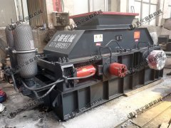 購買一臺液壓對輥破碎機(jī)需要多少錢，有哪些型號可供選擇？